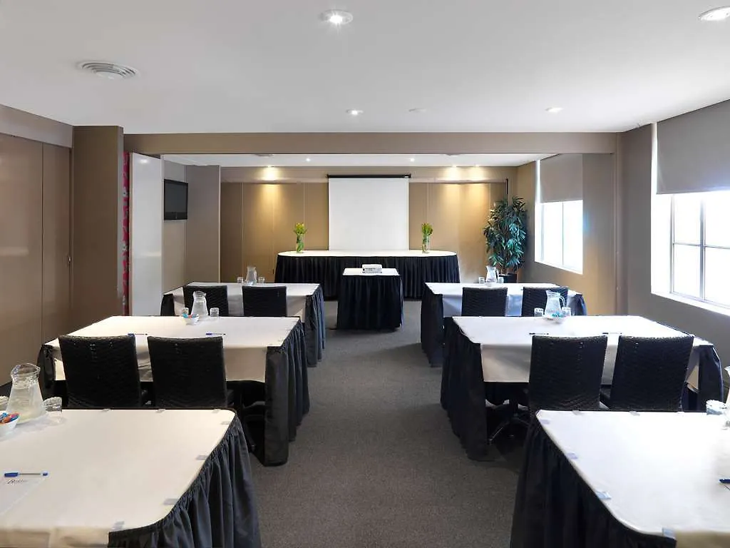 Adina Apartment Hotel Brisbane Anzac Square